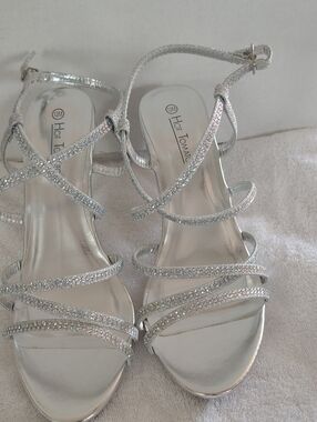 SZ 12 Hot Tomato Strappy Heels